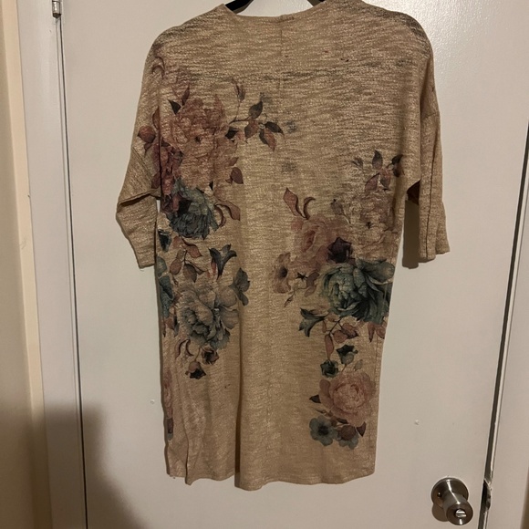 Live in the moment tan floral boho cardigan - Picture 5 of 5